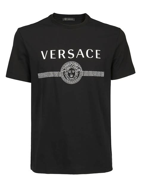 t shirt versace con nomi paesi|T.